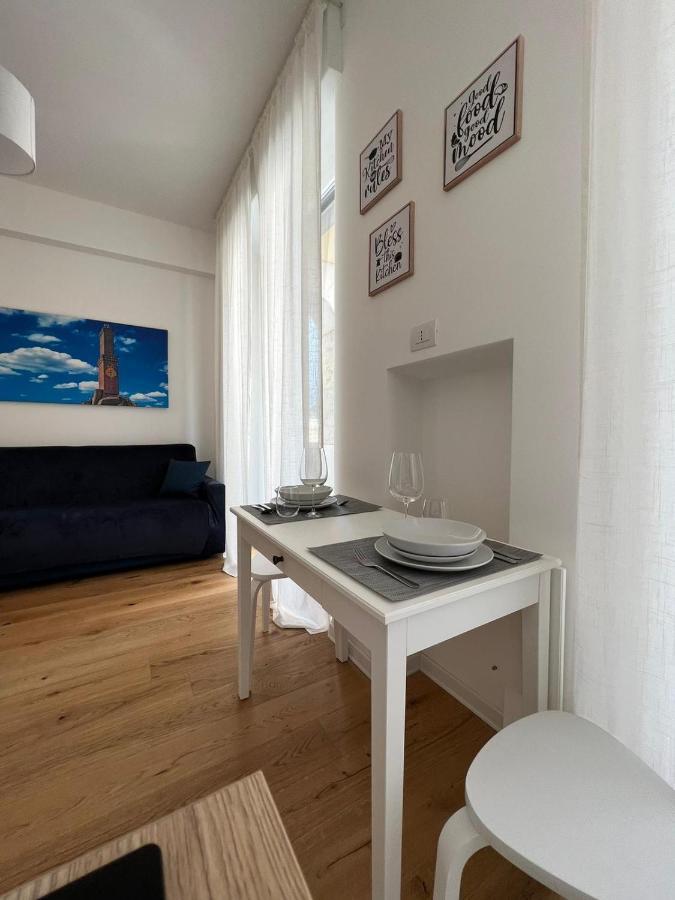 Piazza Dante 9 Genoa Center Town Apartment Luaran gambar